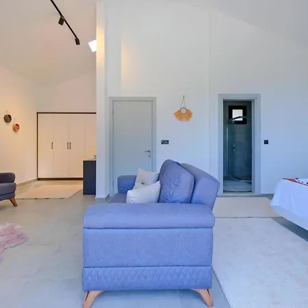 Montana 1 فتحية