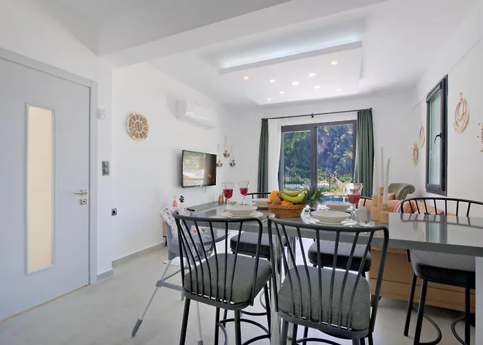 Villa Montana 1